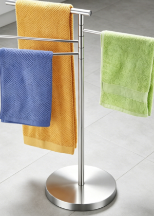 Freestanding Towel Rack with Weighted Base and 4 Swiveling Arms (Chrome Finish)